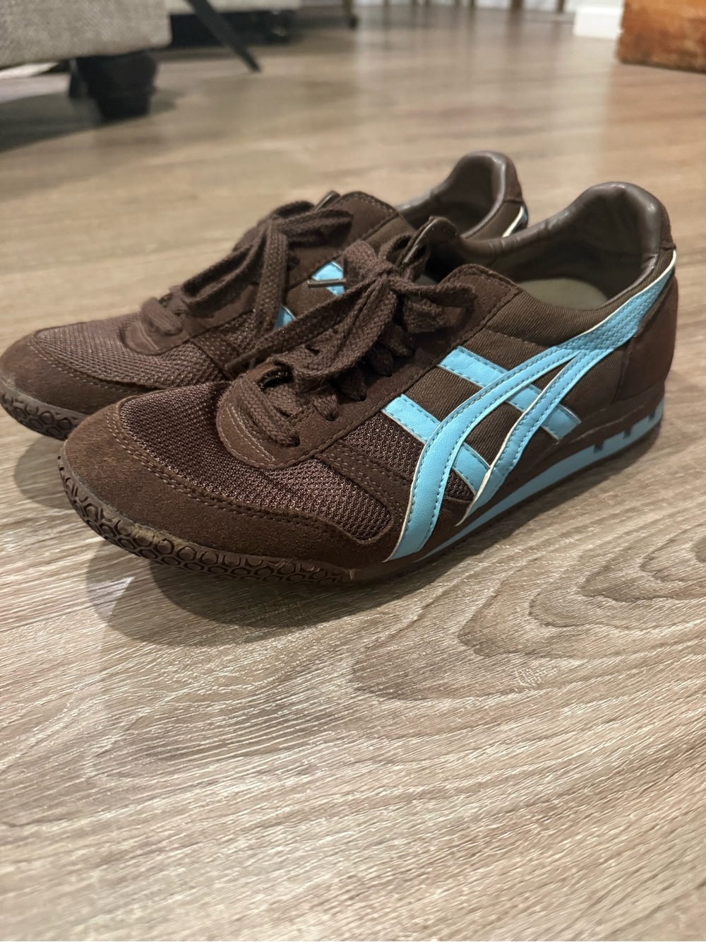 Women’s Asics Onitsuka Tiger Sneakers with Light Blue Accents